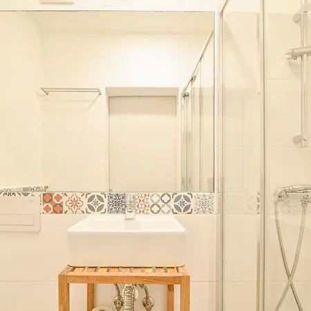 فيلة Elevator's House By Atlantic Places *